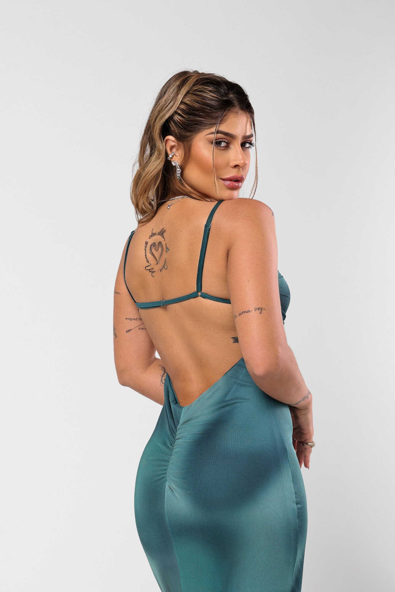 Vestido Zuri Tule Com Forro