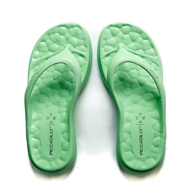 Scarpin Corte Lateral Azul Piscina - Week Shoes: Será que vale a pena?  Clique e confira
