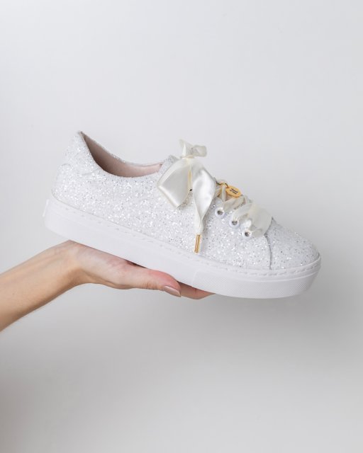 Tênis It Glitter Branco com Cadarço em Cetim Adoro It