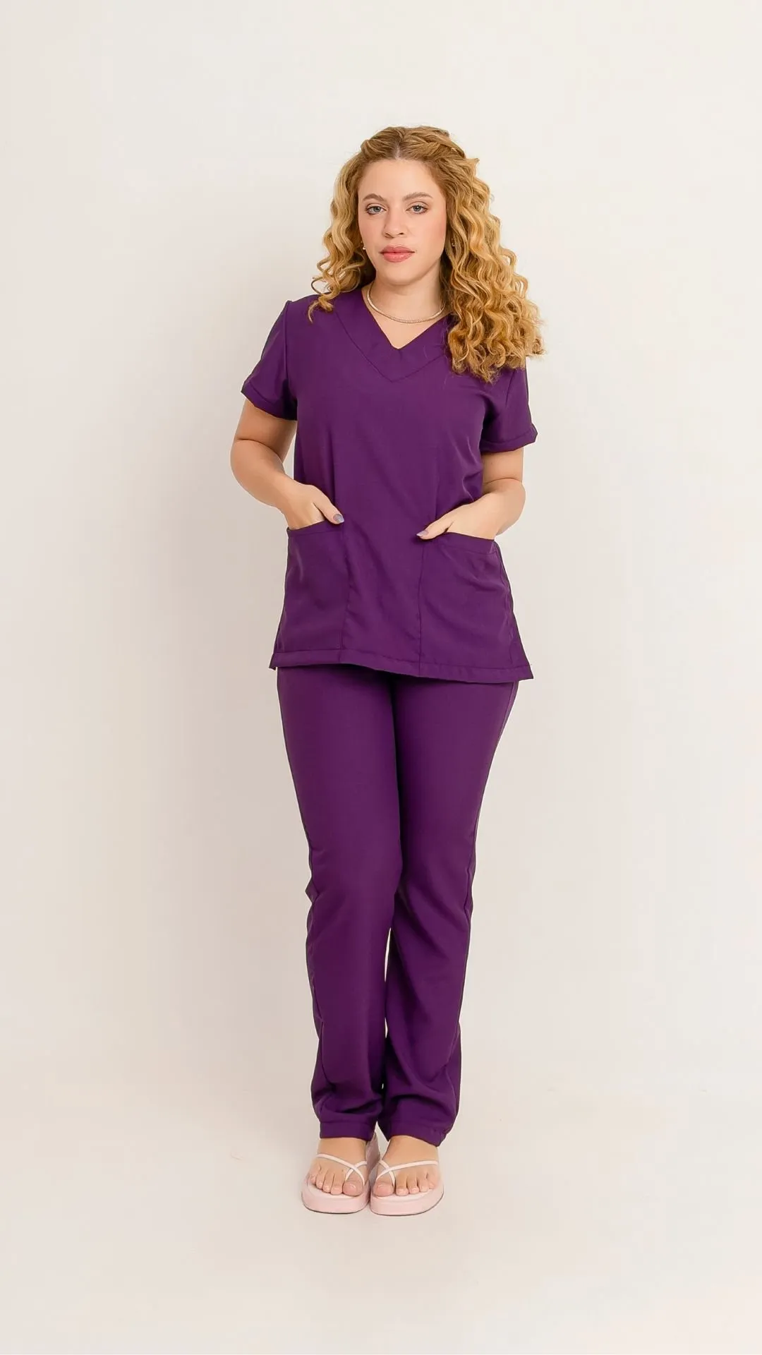 Scrub Roxo Conj Básico - Oxfordine - Roxo | Manga Moda Hospitalar | Scrubs ...