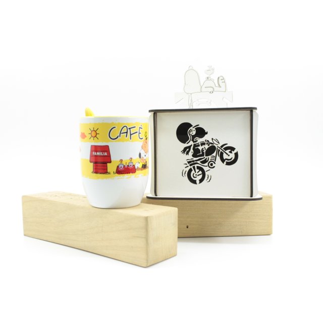 Caneca C/Caixa e Colher Coleção Snoopy Amarelo 325ml