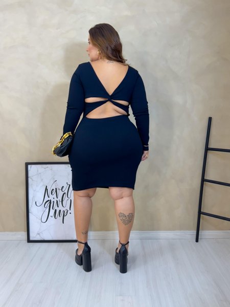 VESTIDO FEMININO MANGA LONGA CURTO COM DETALHES X NAS COSTAS PLUS