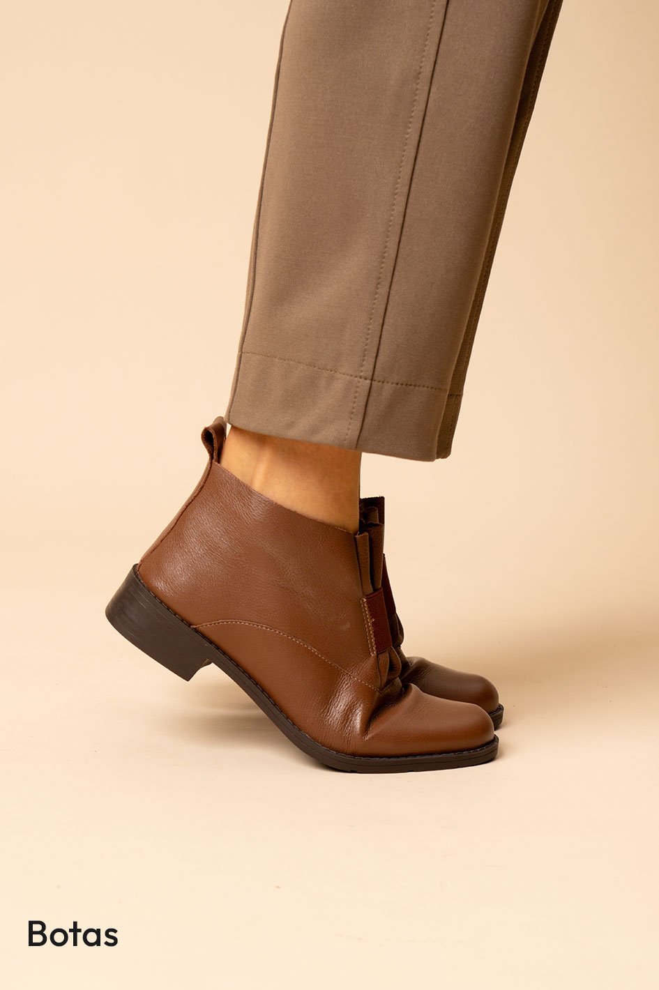 botas-desk-vv3xt