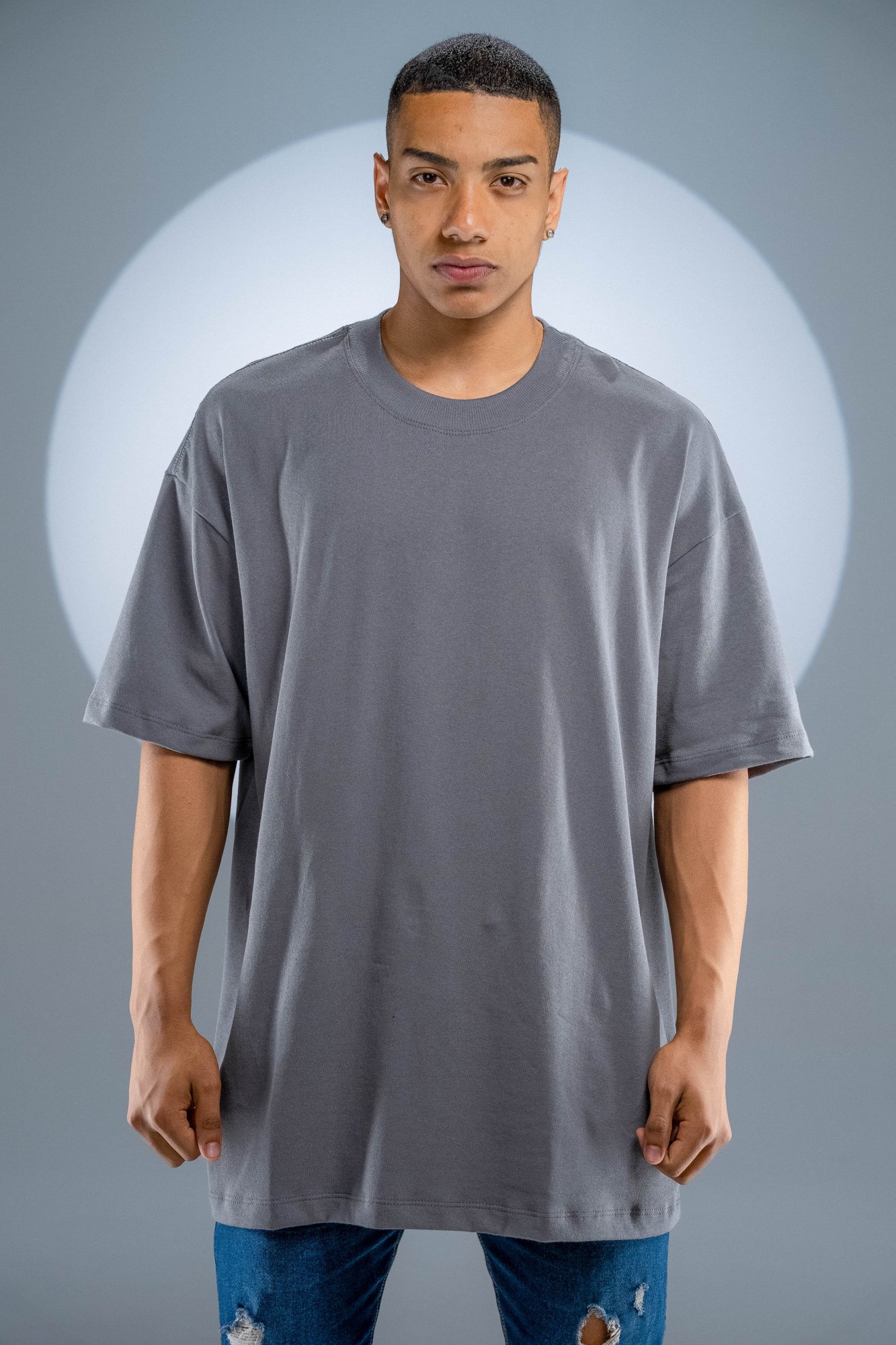 【GREY】Tシャツ 　XLサイズ Camiseta Oversized Cinza Chumbo | Camisetas Mikonos