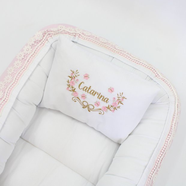 Ninho Redutor De Berço Modelo Oval Rosa Bebê e Branco C/ Guipir +  Travesseiro Bordado