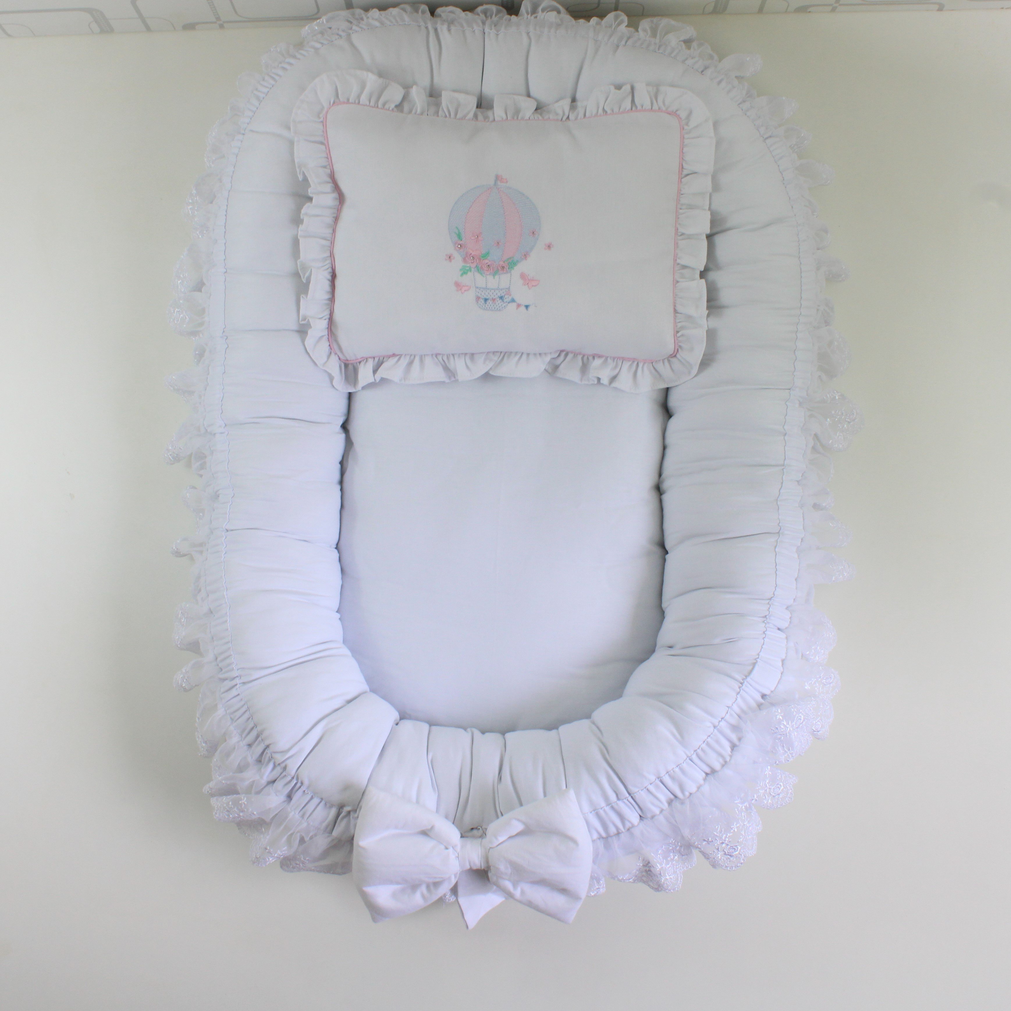 Ninho Redutor De Berço Modelo Oval Branco C/ Renda De Tule + Travesseiro  Bordado Balão