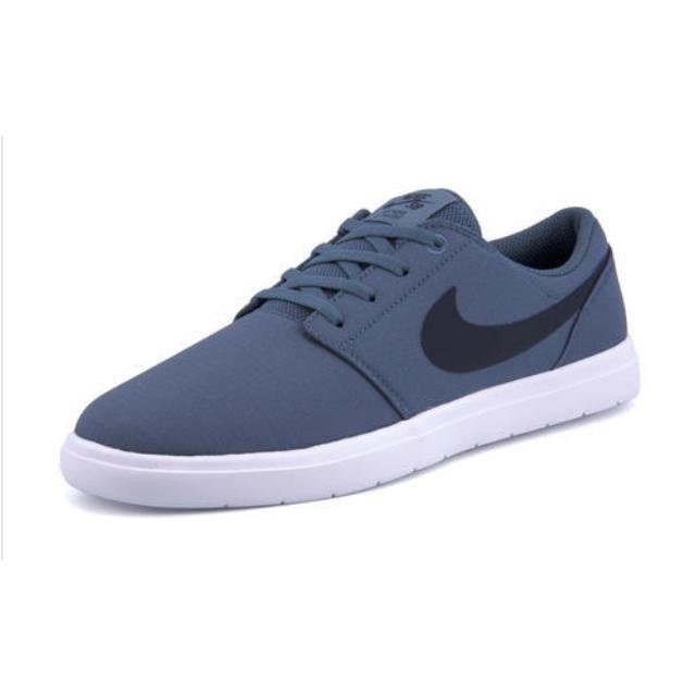 nike 880271