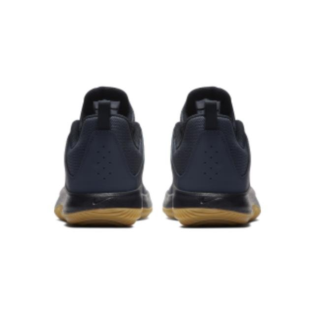 tenis nike air behold low