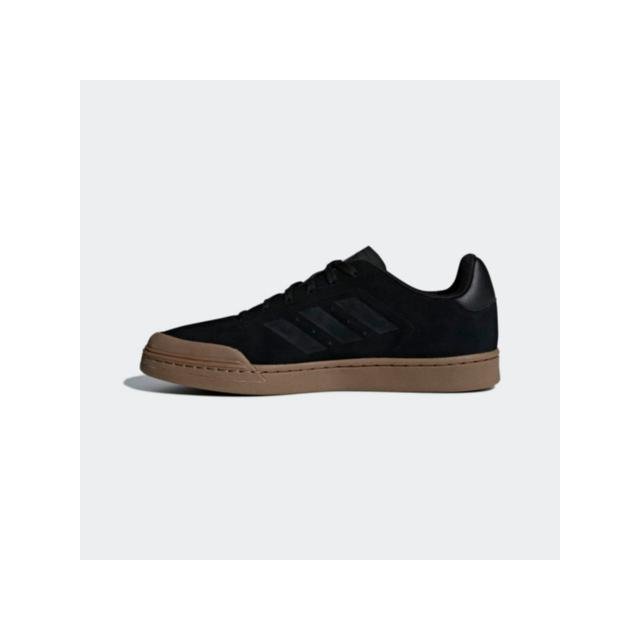 adidas b79777