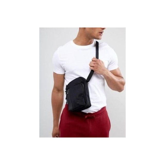 Bolsa nike tech pequena Outlet