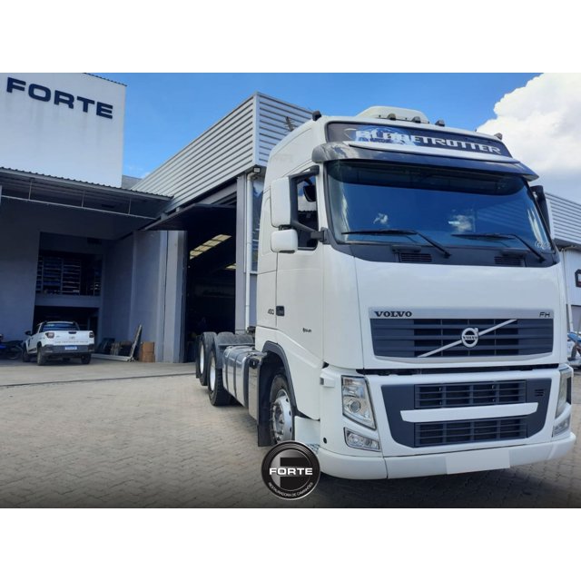 Farol Auxiliar Volvo FH FM 2010 a 2014 H3