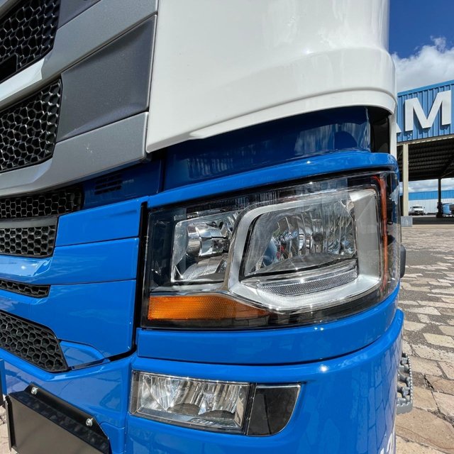 Lente Farol Scania NTG 2019 Em Diante - Lado Esquerdo