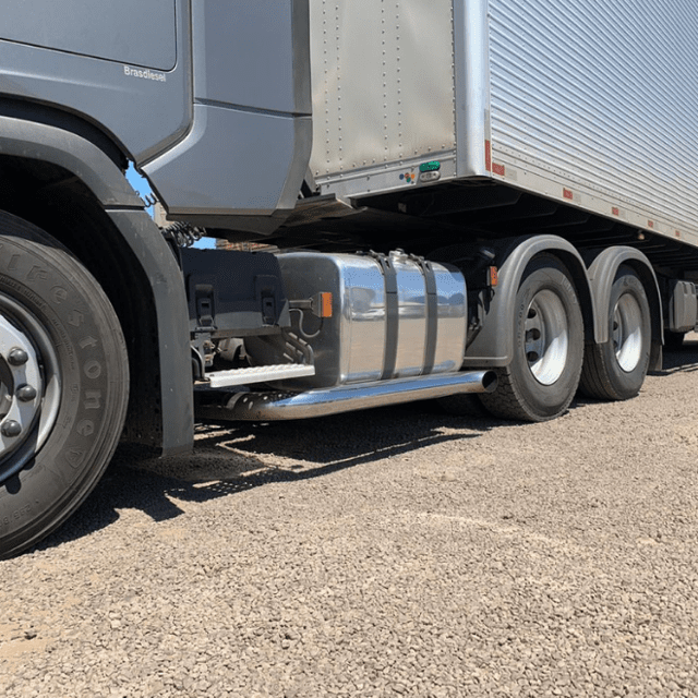 Escapamento Cromado Scania NTG 2019 Lado Esquerdo