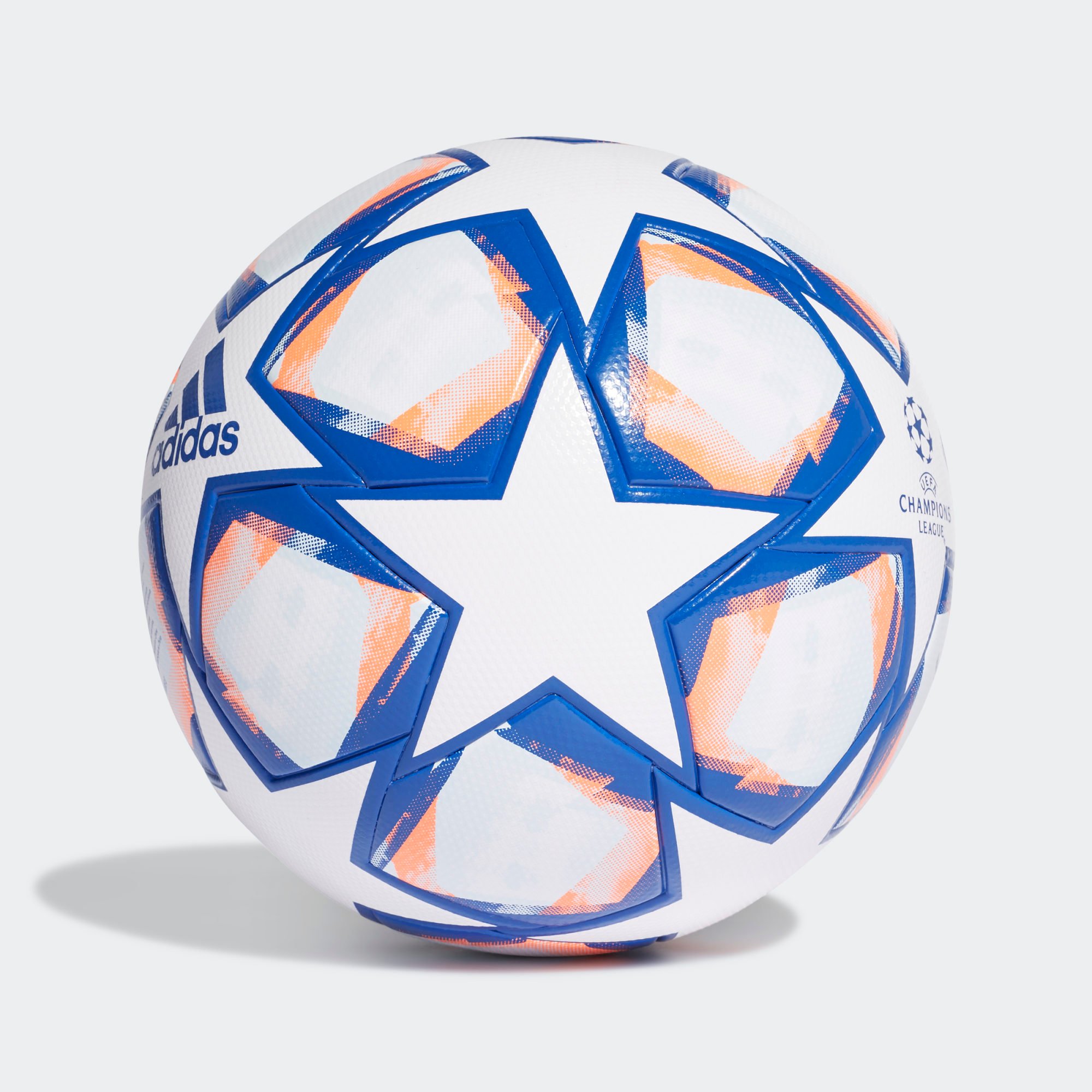 bola adidas branca e azul