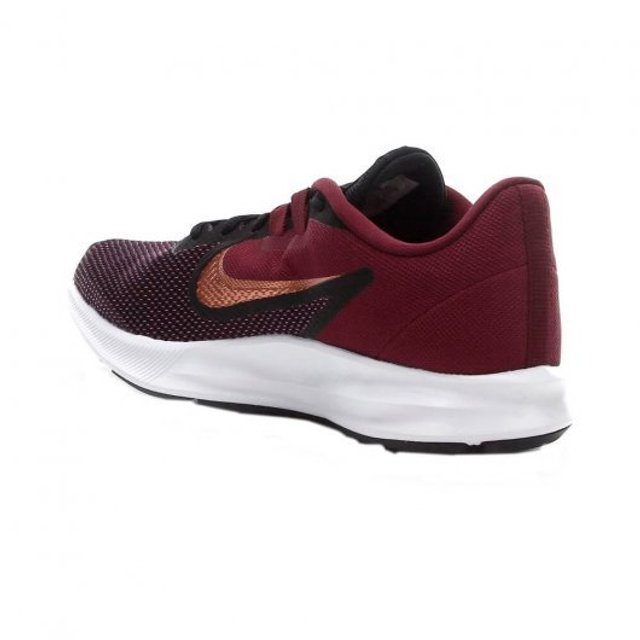 nike bordo feminino