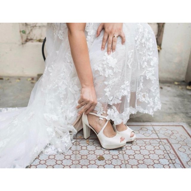 Calçado Sapatilha Off White Noiva LAME OFF WHITE SANTELLO CALÇADOS