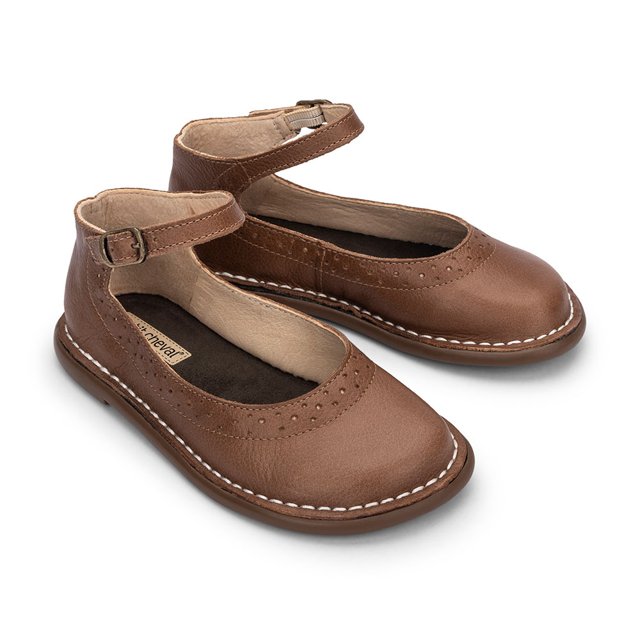 Sapato Infantil Para Festa em Couro e Fivela Petit Cheval