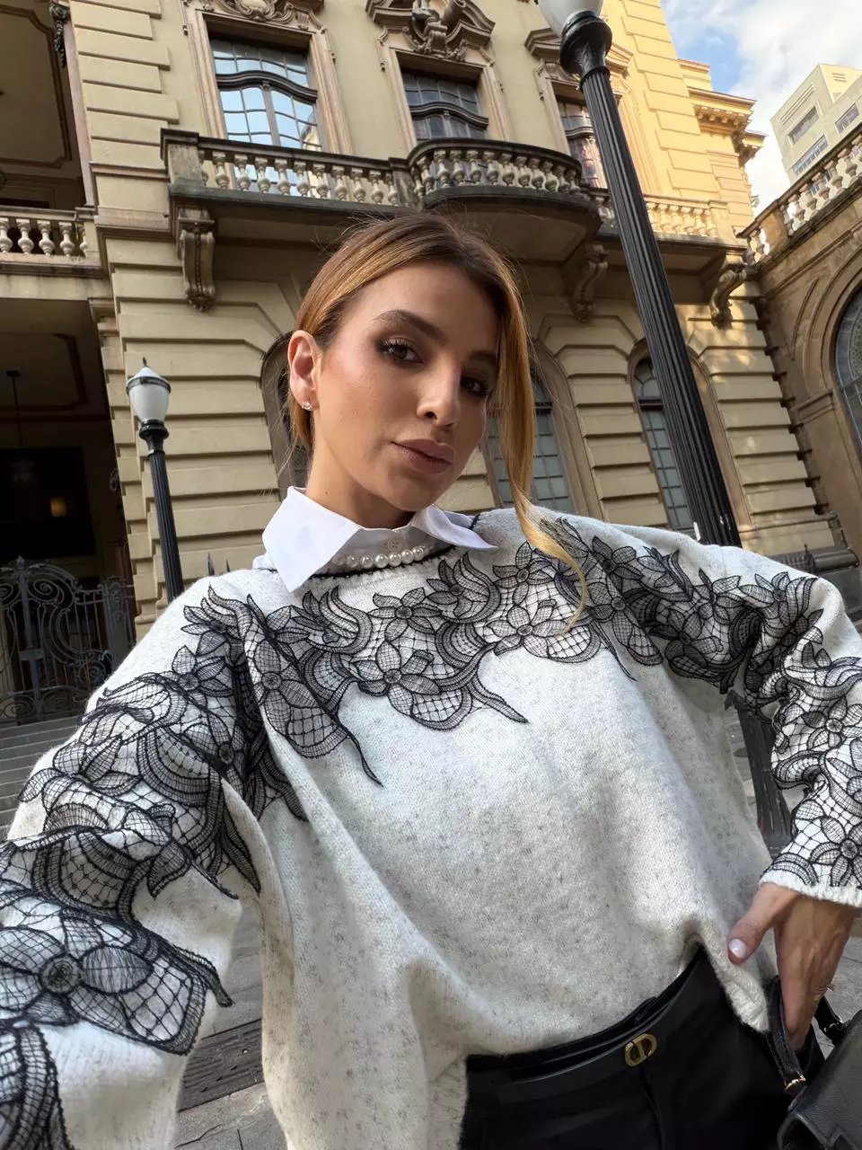 glanceTokyo Elegant Lace Knit OP Lace Applique Neckline Knit Top