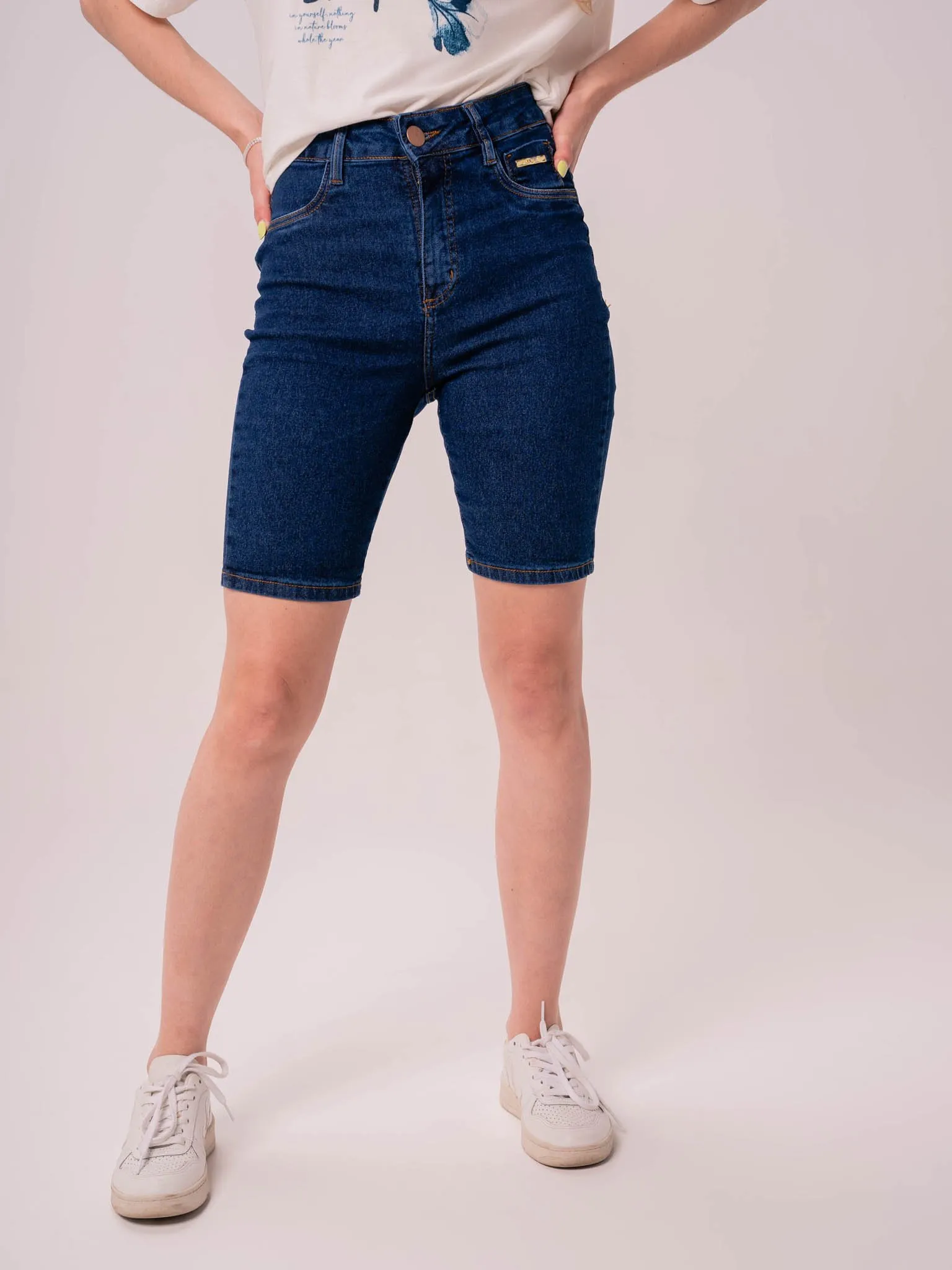 Bermuda Jeans Feminina Short Curto Jeans Cintura Alta Bermuda
