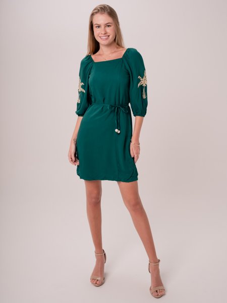 vestido-verde-viscose-mangas-bordado-curto-1