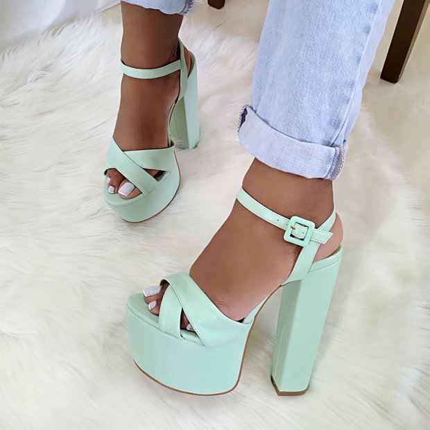 Sandália Napa Santorine Menta Divino Salto