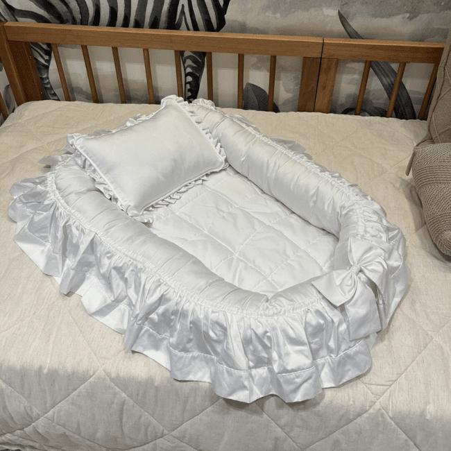 Ninho Redutor com Travesseiro para Bebê Branco - Arte e Ternura