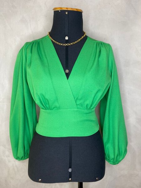 blusa-crepe-esmeralda-verde-2-1