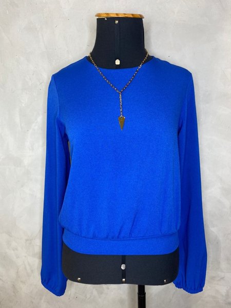 Blusa Lisa Kéfera Crepe Azul Bic