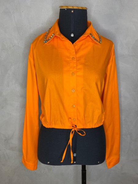 camisa-com-strass-laranja-charry-5