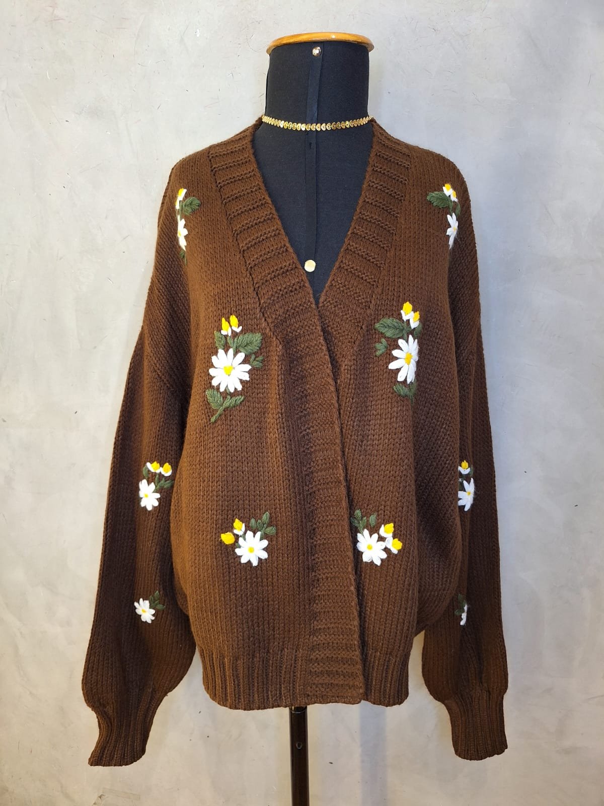 トップス MARNO Marguerite cardigan brown Cardigan Bordado Margarida Marrom | Sonho de Consumo