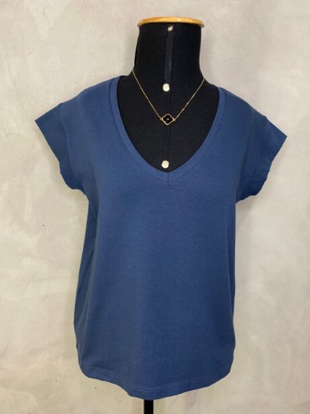 t-shirt-nina-azul-marinho-sly-wear-1