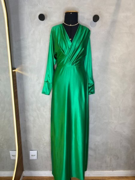 Vestido Longo Mika Acetinado Com Torção Verde Esmeralda Charry