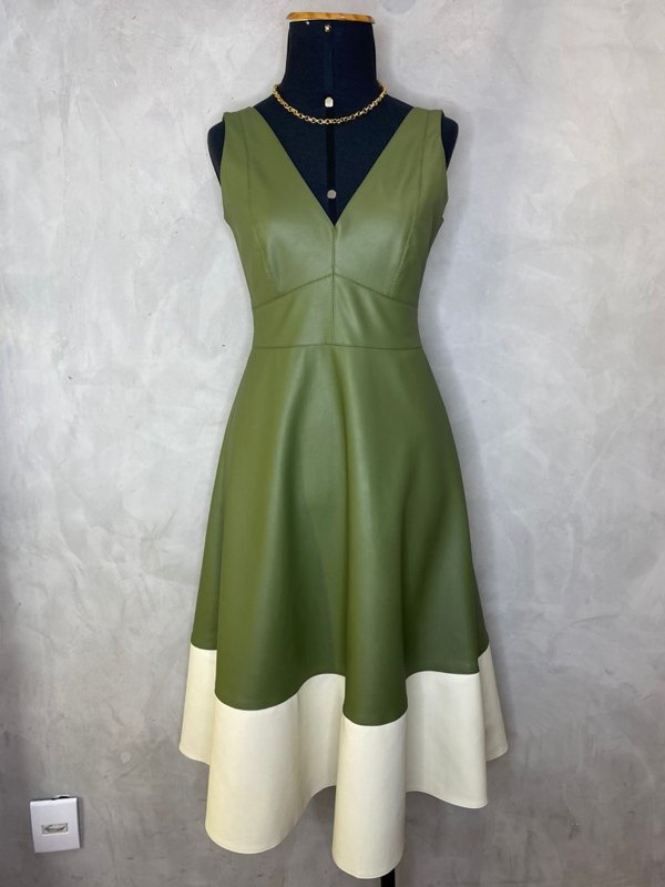 vestido-midi-courino-simone-bicolor-verde-militar-5