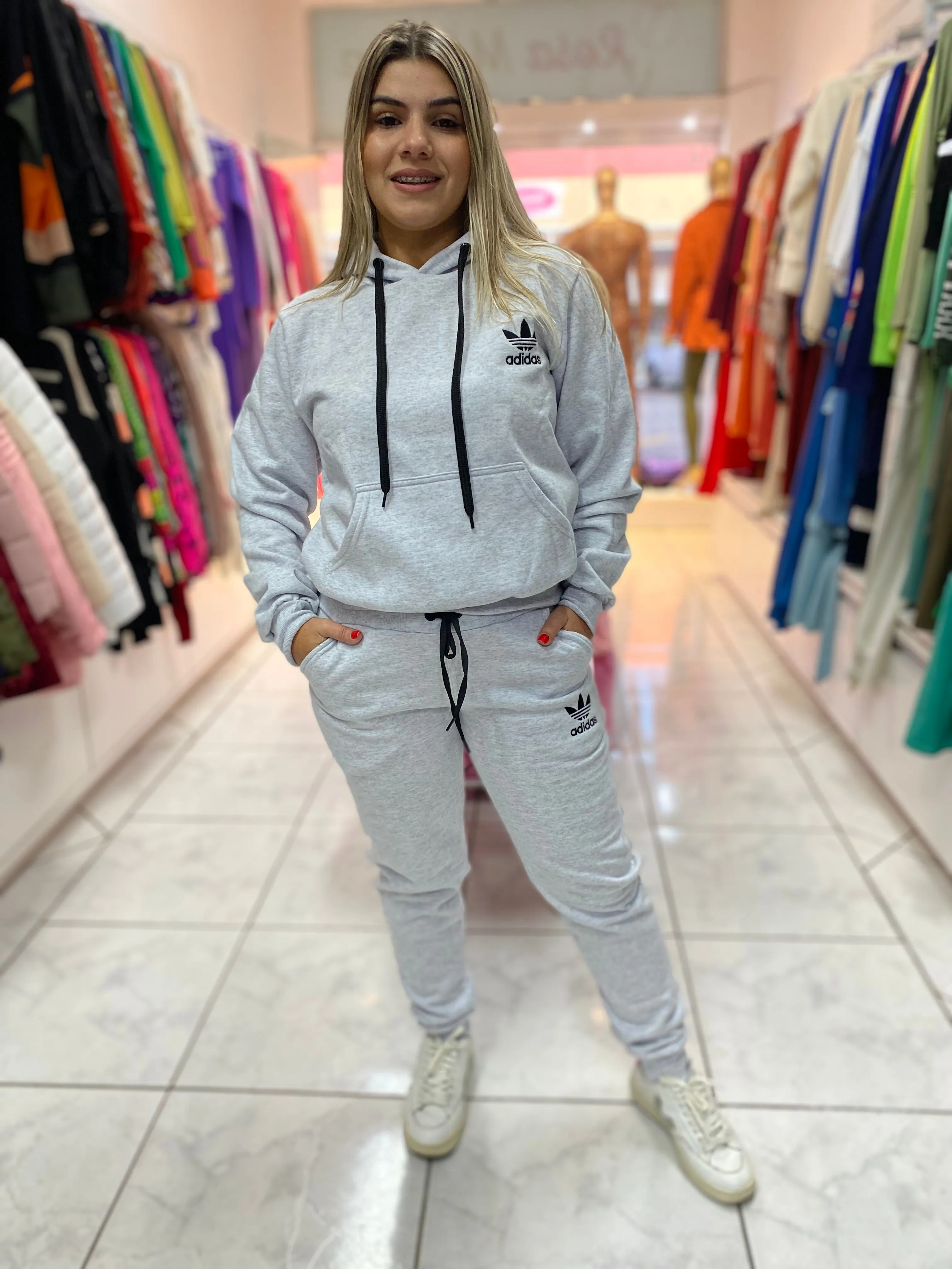 Conjunto adidas moletom feminino hotsell