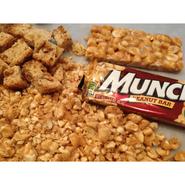 Munch Peanut Bar Barra de Amendoim Importado Karamell Store