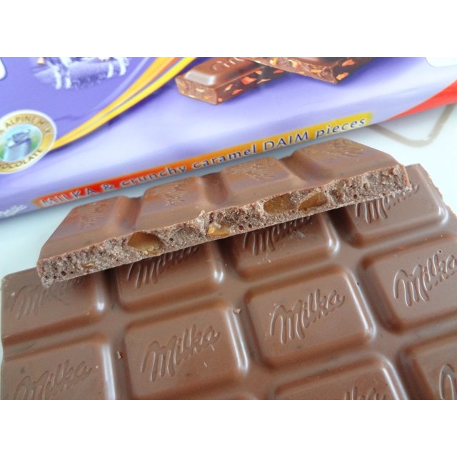 Milka Daim - Chocolate ao Leite & Cristais de Caramelo - Importado da Áustria - 100g