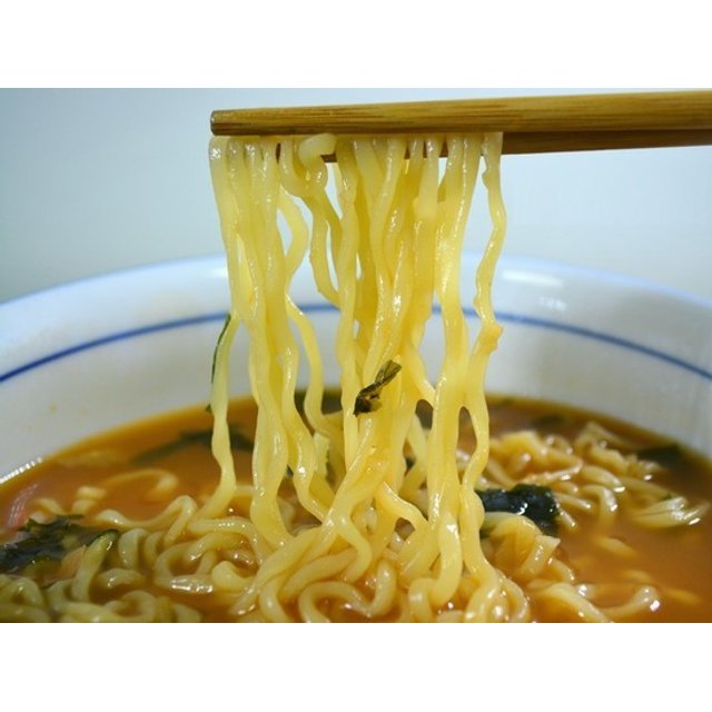 King Noodle Grand Format - Paldo - Kimchi Myun - Sabor Vegetais