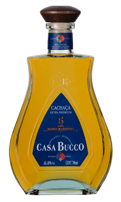 Cachaça Extra Premium Madeiras 5 anos 700 ml - Casa Bucco | Dwines