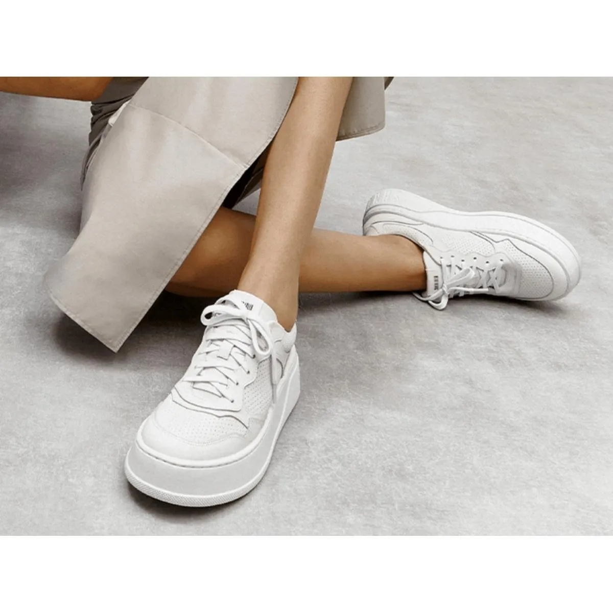 TENIS FEMININOS SANTA LOLLA TERRITORIO DO SAPATO