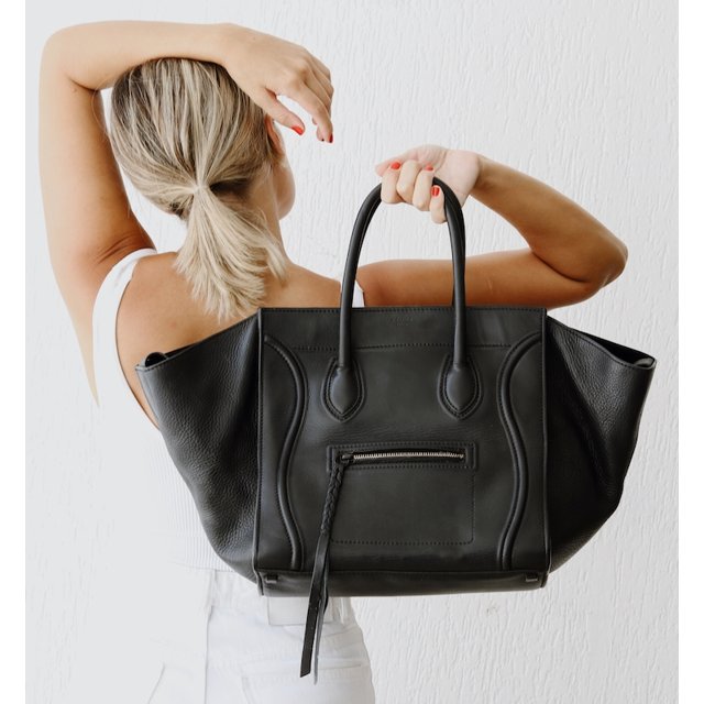 black celine phantom bolsa