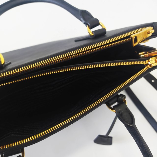 multicolor prada bolsa