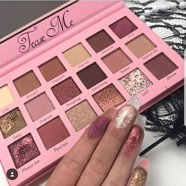Paleta 18 Cores Shimmer Super Pigmentada Tease Me Beauty Creations Mulherbela Paleta 18 Cores Shimmer Super Pigmentada Tease Me Beauty Creations Mulherbela