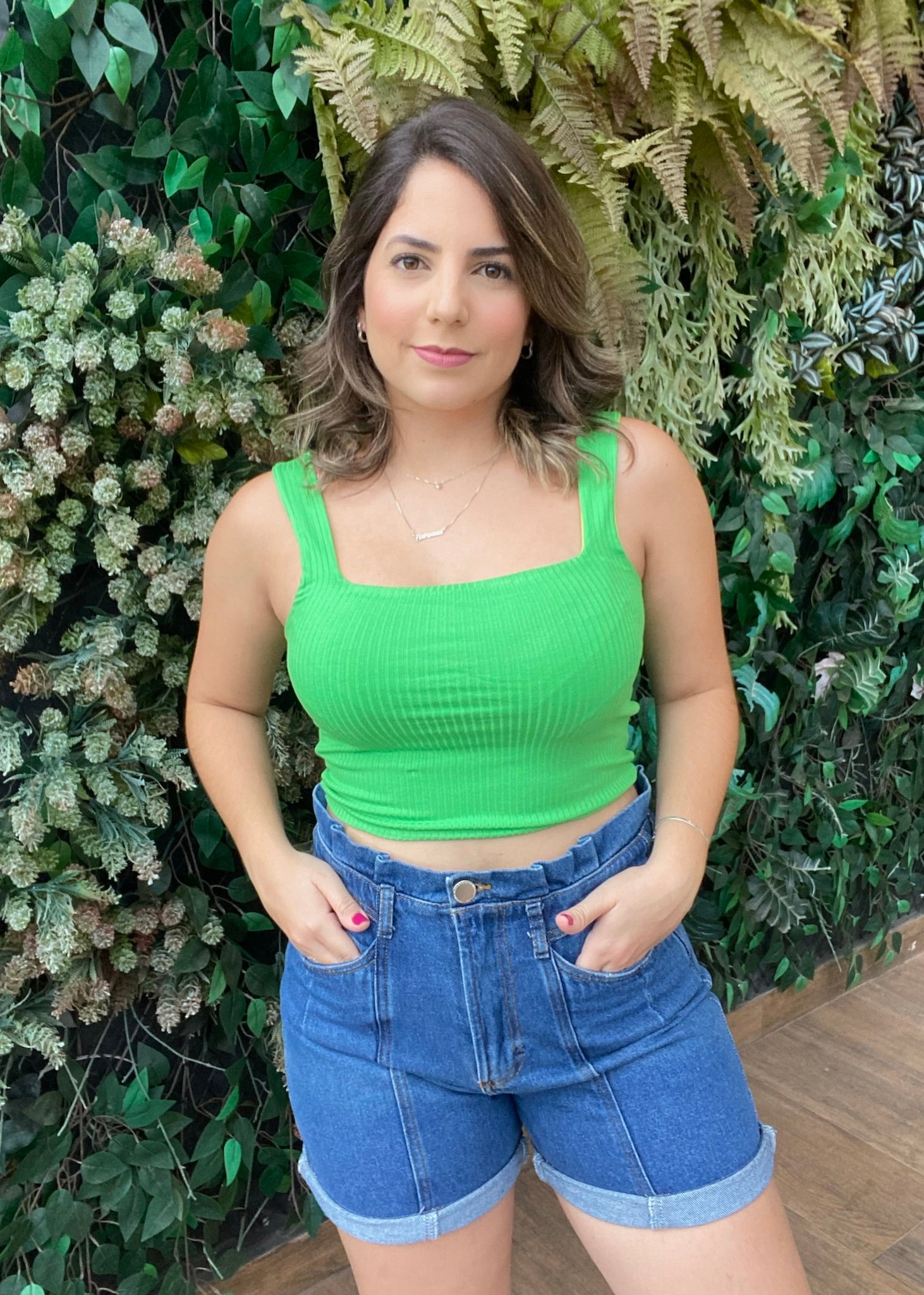 Modelos de deals cropped de malha