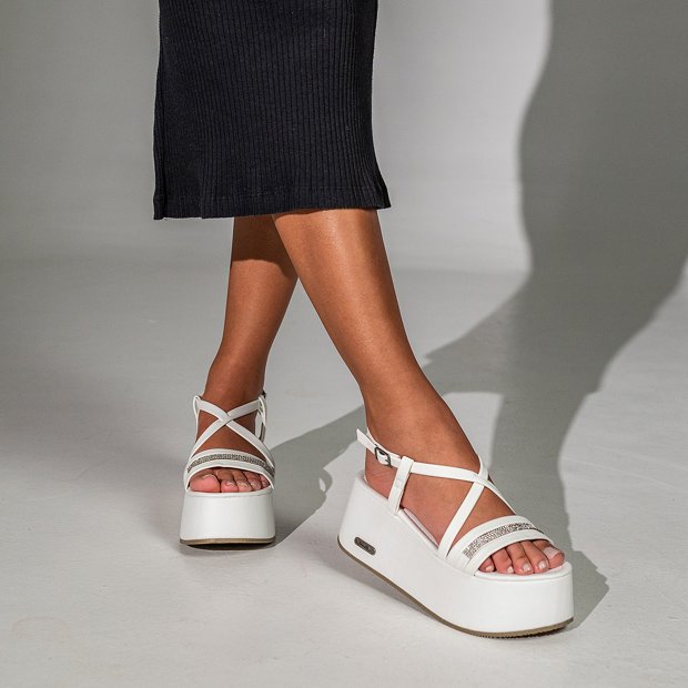 Sandalia Plataforma Brilho Barth Shoes Dubai