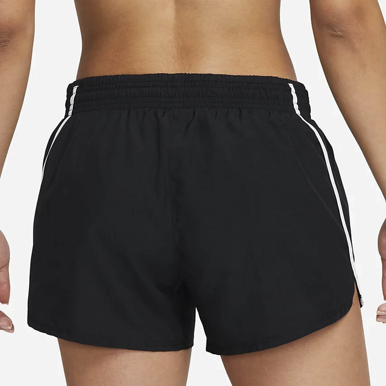 shorts-nike-feminino-swoosh-run-dq6360-010-c
