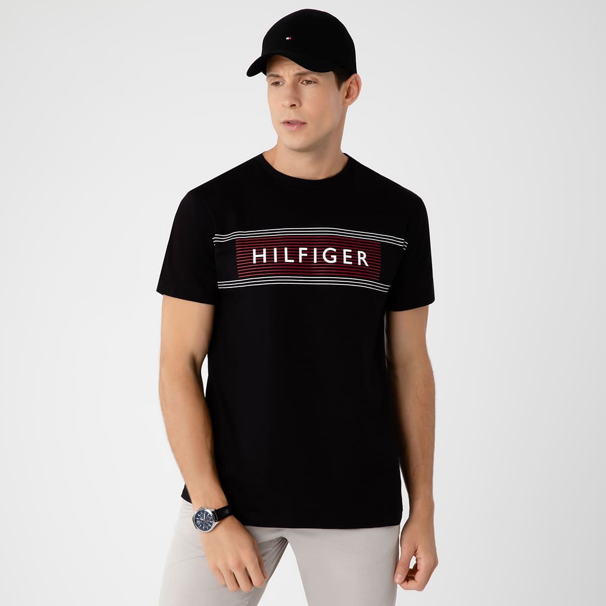 Camiseta T-shirt Tommy Hilfiger Brand Love Preta