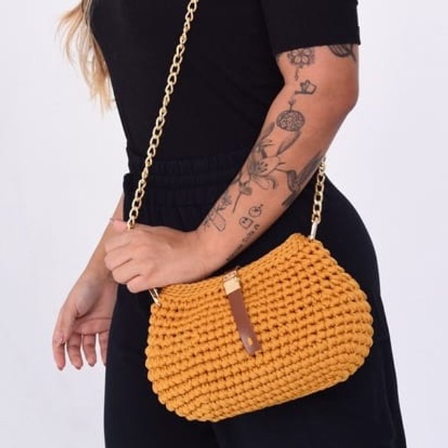 modern weaving bolsa