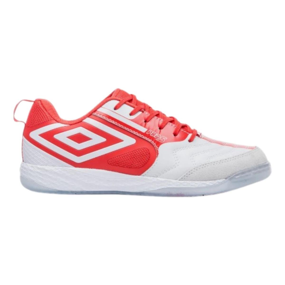 Umbro pro 5　ターフ　futsal soccer bump Umbro Pro 5 Bump White / Safety Yellow / Malibu Blue Indoor