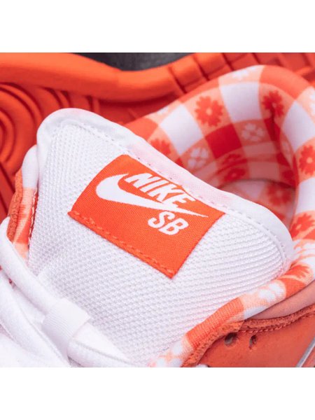 Concepts x Nike SB Dunk Low Orange Lobster