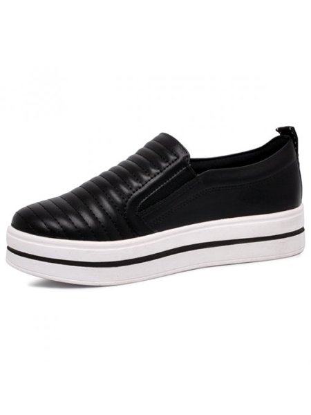 slip on quiz preto